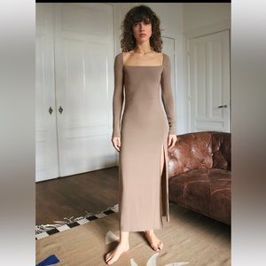 Aritzia Wilfred Chablis Dress
